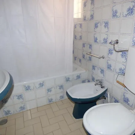 Διαμέρισμα 2 Bedrooms With View Shared Pool And Furnished Balcony At 2 Km Away From The *